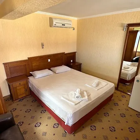 Hotel Elizabeth 3*